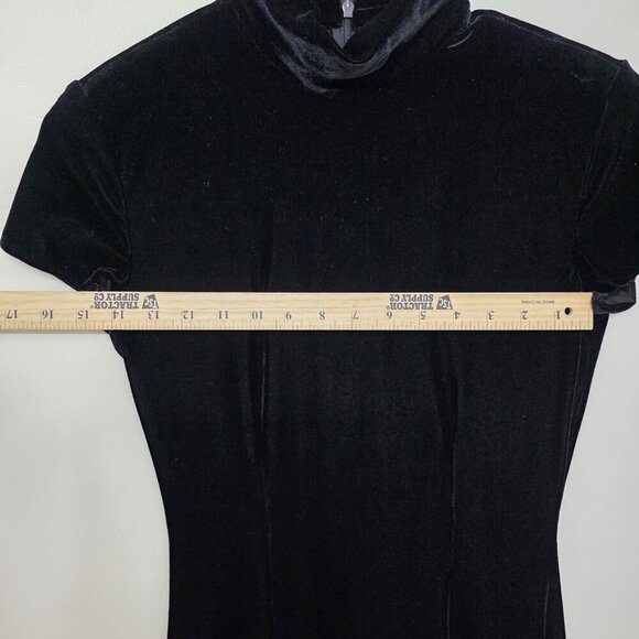 Linda Allard Ellen Tracy Women's Black Velvet Dress Size 4 - Picture 6 of 6